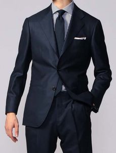 Featured image of post スーツは捨てる